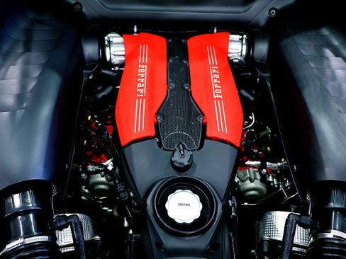 Used 2016 Ferrari 488 GTB RWD image 25