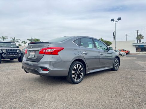 Used 2019 Nissan Sentra SR image 8
