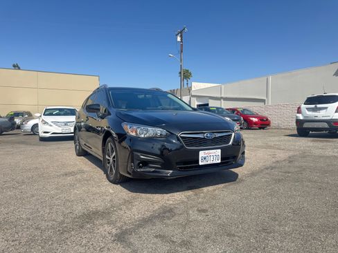 Used 2019 Subaru Impreza 2.0i Premium Hatchback AWD/4WD image 12