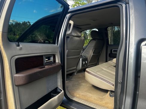 Used 2010 Ford F150 Platinum image 12