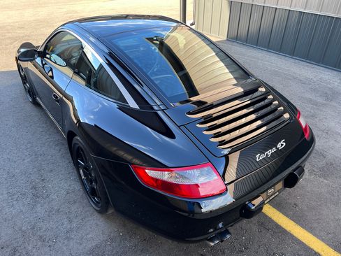 Used 2007 Porsche 911 Targa 4S AWD/4WD image 4