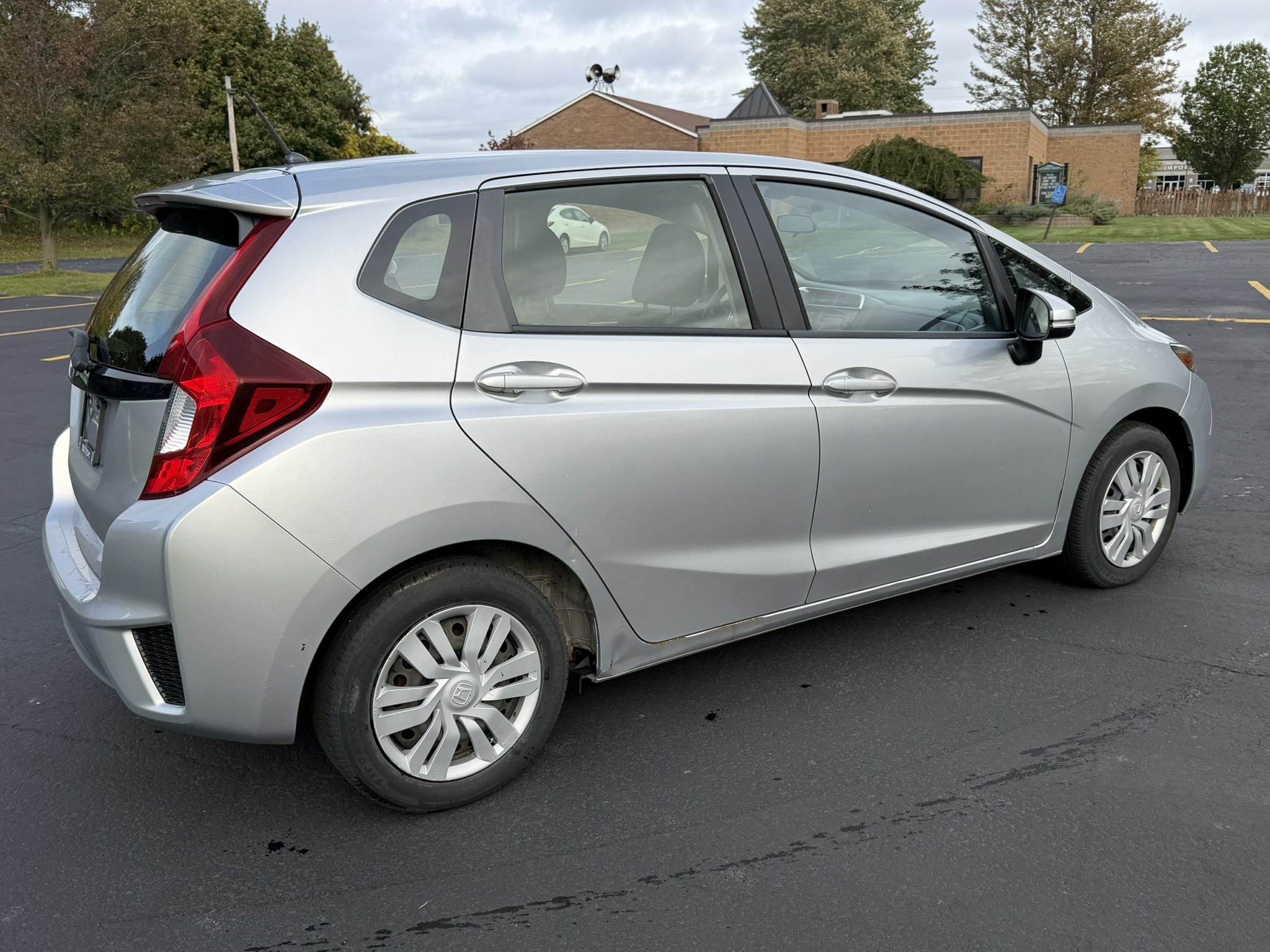 Used 2016 Honda Fit LX image 9