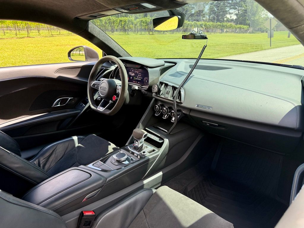 Used 2021 Audi R8 V10 performance Coupe AWD/4WD image 16