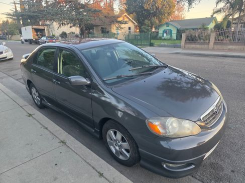 Used 2007 Toyota Corolla S image 1