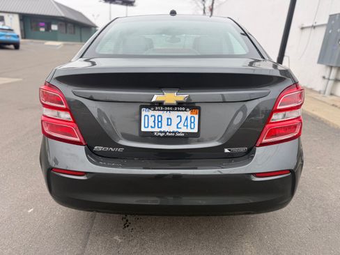Used 2019 Chevrolet Sonic Premier image 5