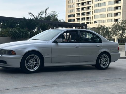 Used 2002 BMW 540i image 27