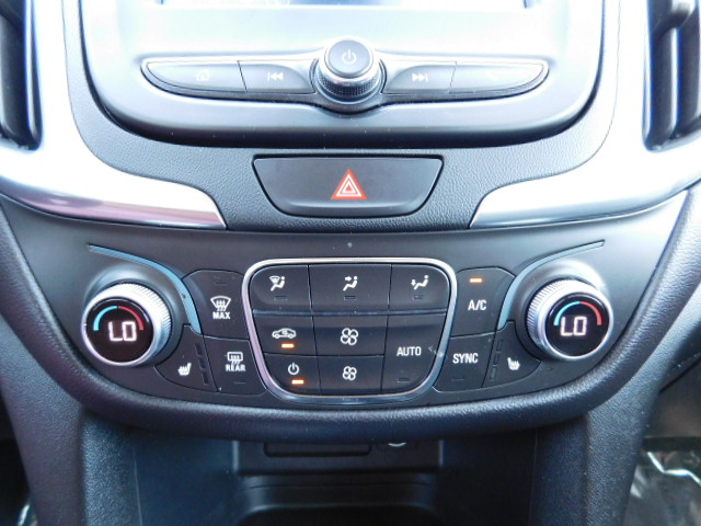 Used 2021 Chevrolet Equinox FWD LT w/ 2FL image 20