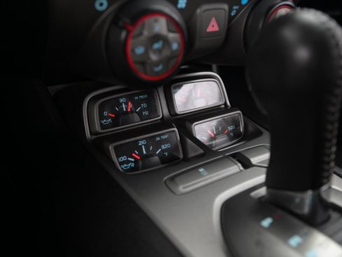 Used 2014 Chevrolet Camaro LT image 33