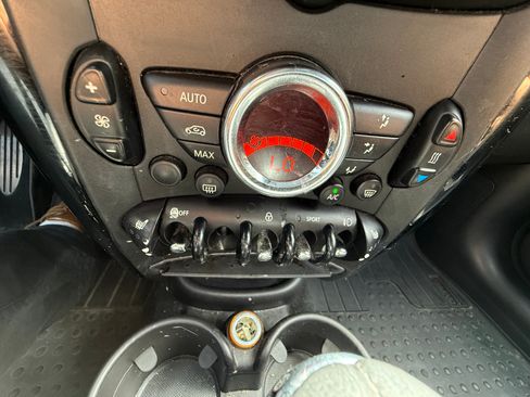 Used 2016 MINI Cooper Countryman S ALL4 AWD/4WD image 24