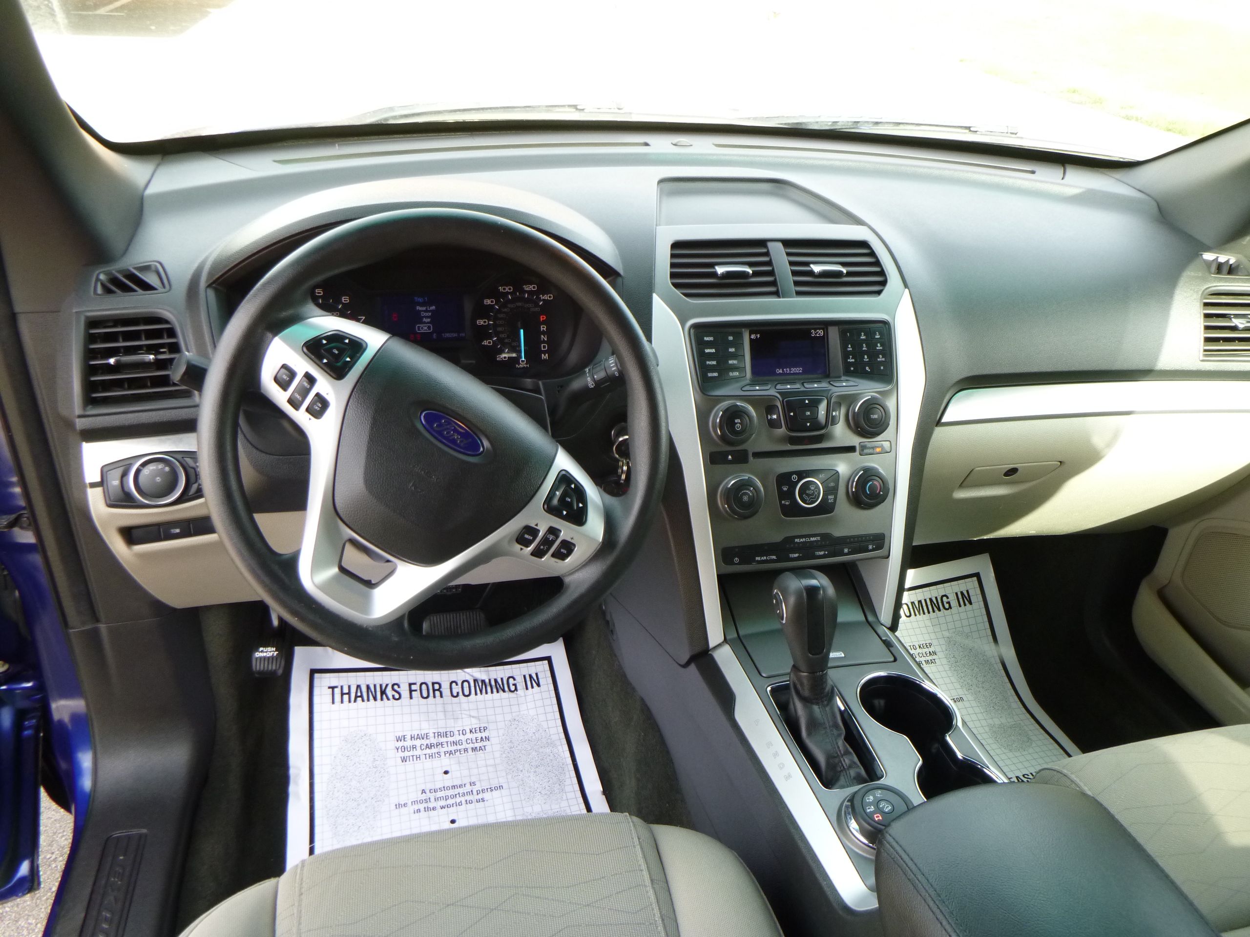 Used 2014 Ford Explorer XLT AWD/4WD image 15