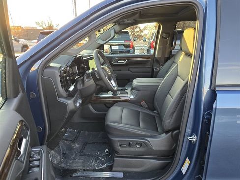 New 2026 GMC Sierra 1500 Elevation image 14