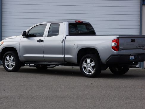 Used 2015 Toyota Tundra SR image 5