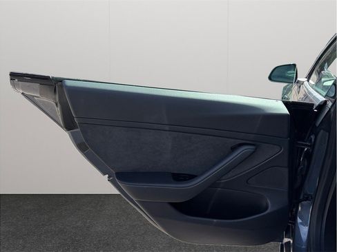 Used 2020 Tesla Model 3 Performance image 33