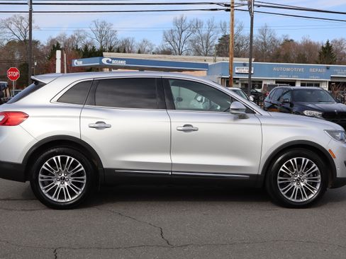 Used 2016 Lincoln MKX Reserve image 10
