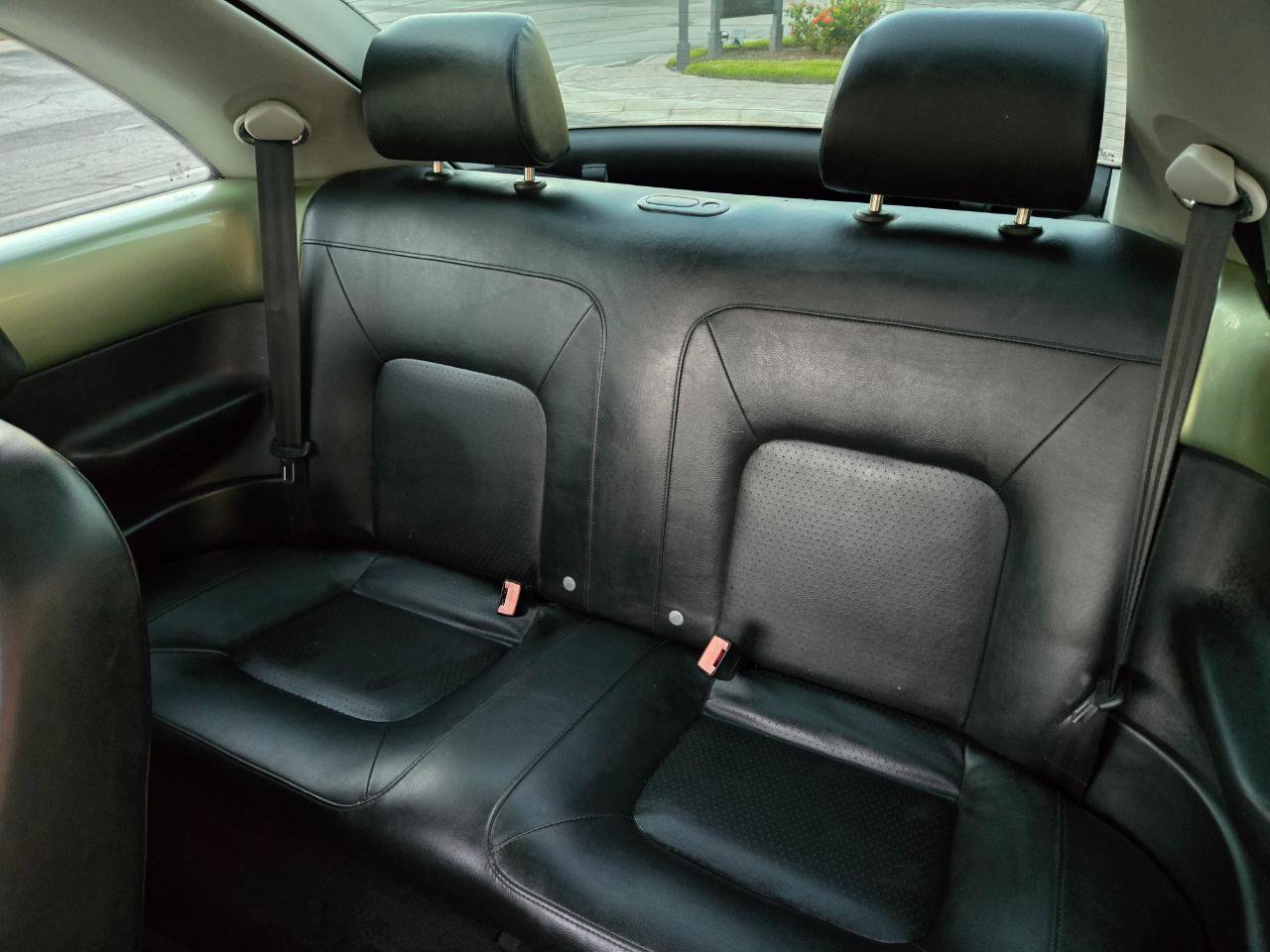 Used 2009 Volkswagen Beetle 2.5 Coupe FWD image 34