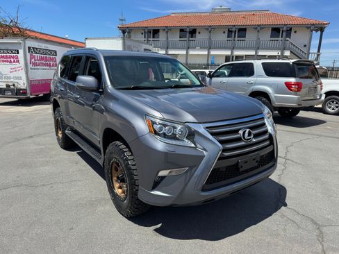 Used 2017 Lexus GX 460 Luxury image 14