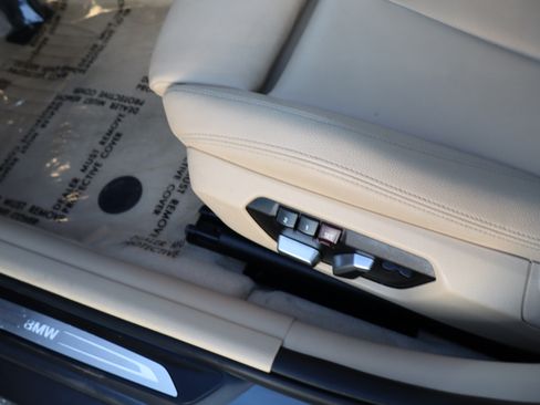 Used 2016 BMW 328i image 18