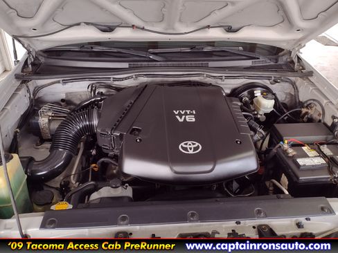 Used 2009 Toyota Tacoma PreRunner image 15