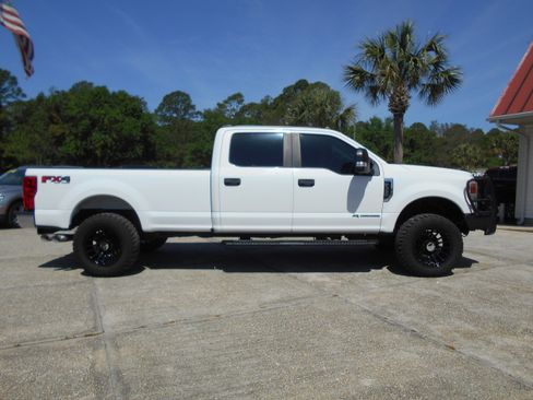 Used 2020 Ford F350 AWD/4WD image 1