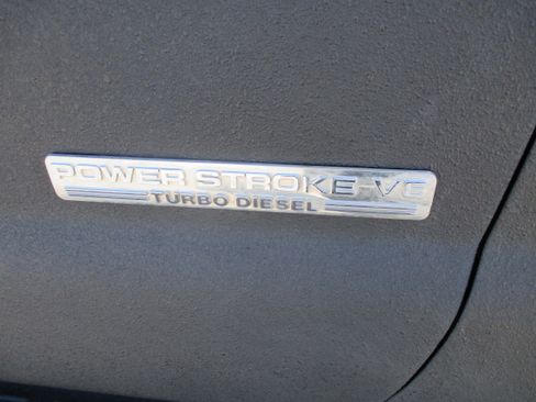 Used 2004 Ford F350 4x4 Crew Cab Super Duty image 5