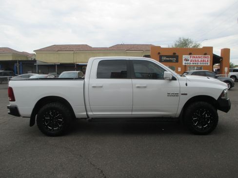 Used 2017 RAM 1500 Sport image 2