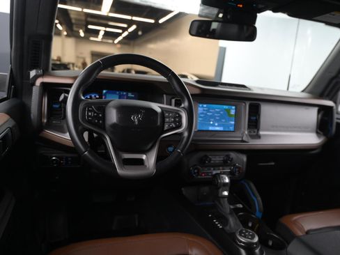 Used 2023 Ford Bronco Outer Banks image 30
