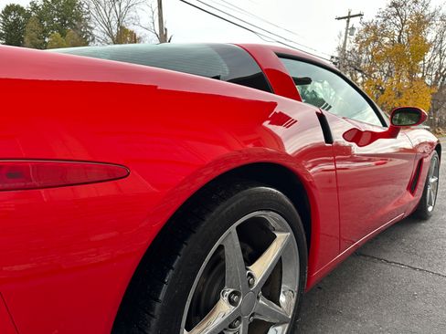 Used 2013 Chevrolet Corvette image 6