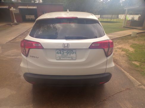 Used 2016 Honda HR-V FWD EX image 4
