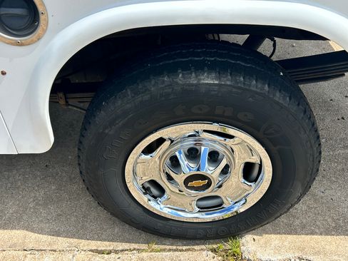 Used 2016 Chevrolet Silverado 2500 2WD Double Cab image 33