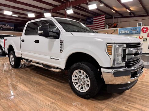 Used 2018 Ford F250 XLT image 3