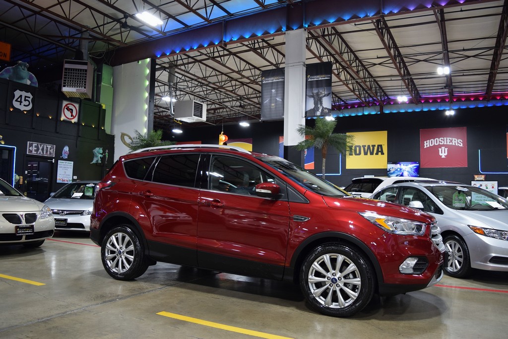 Used 2017 Ford Escape Titanium FWD image 7