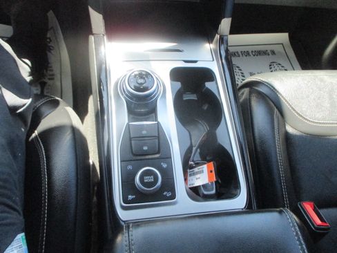 Used 2021 Ford Explorer 4WD ST image 8