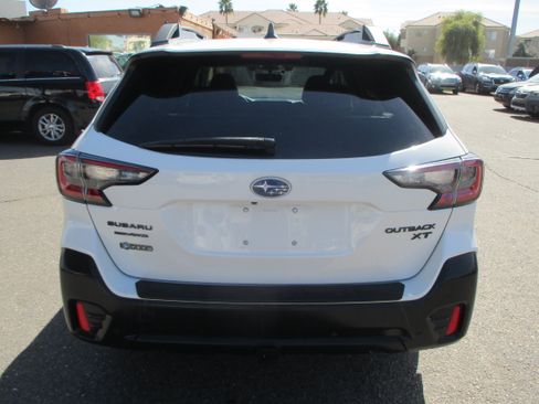 Used 2020 Subaru Outback Onyx Edition XT image 11