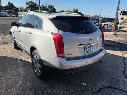 Used 2010 Cadillac SRX 2WD Premium image 4