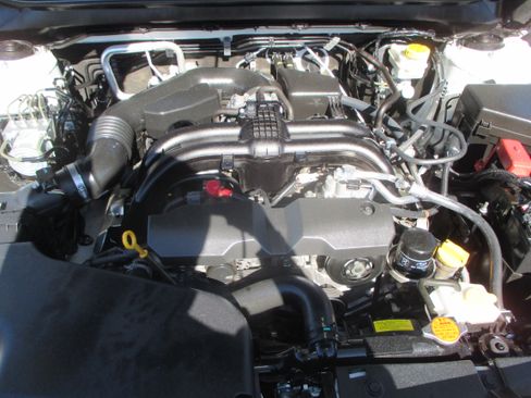 Used 2018 Subaru Outback 2.5i Limited image 21