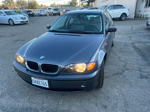 Used 2003 BMW 325i image 7