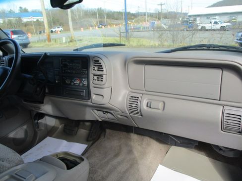Used 1998 GMC Sierra 1500 SLE image 27