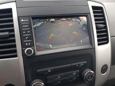 Used 2020 Nissan Frontier 4x4 King Cab image 14