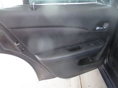 Used 2014 Chrysler 200 Touring Sedan FWD image 21