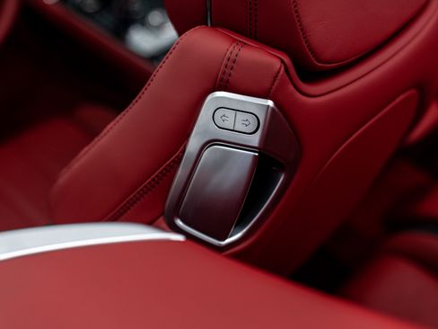 Used 2025 Bentley Continental GTC Speed image 24