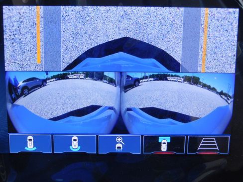 Used 2025 Chevrolet Corvette E-Ray Convertible w/ 3LZ AWD/4WD image 4