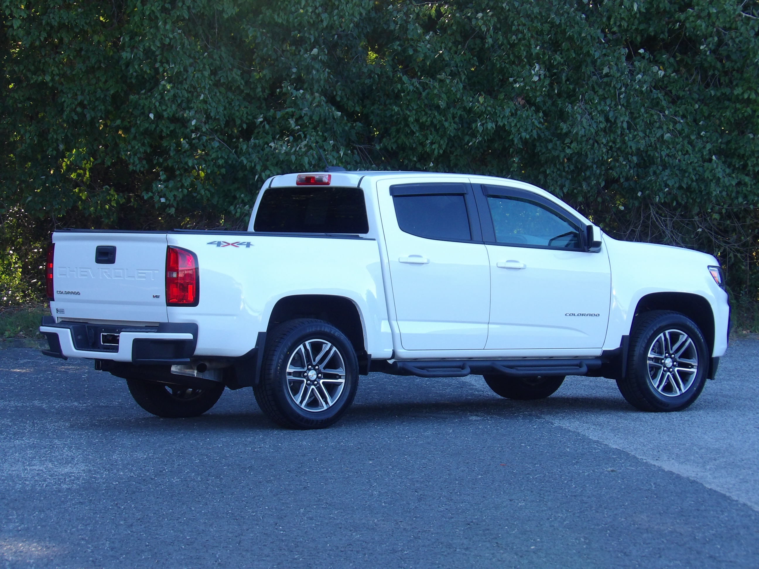 Used 2021 Chevrolet Colorado 4x4 Crew Cab image 6