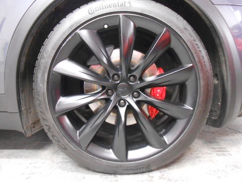Used 2019 Tesla Model X Performance AWD/4WD image 7