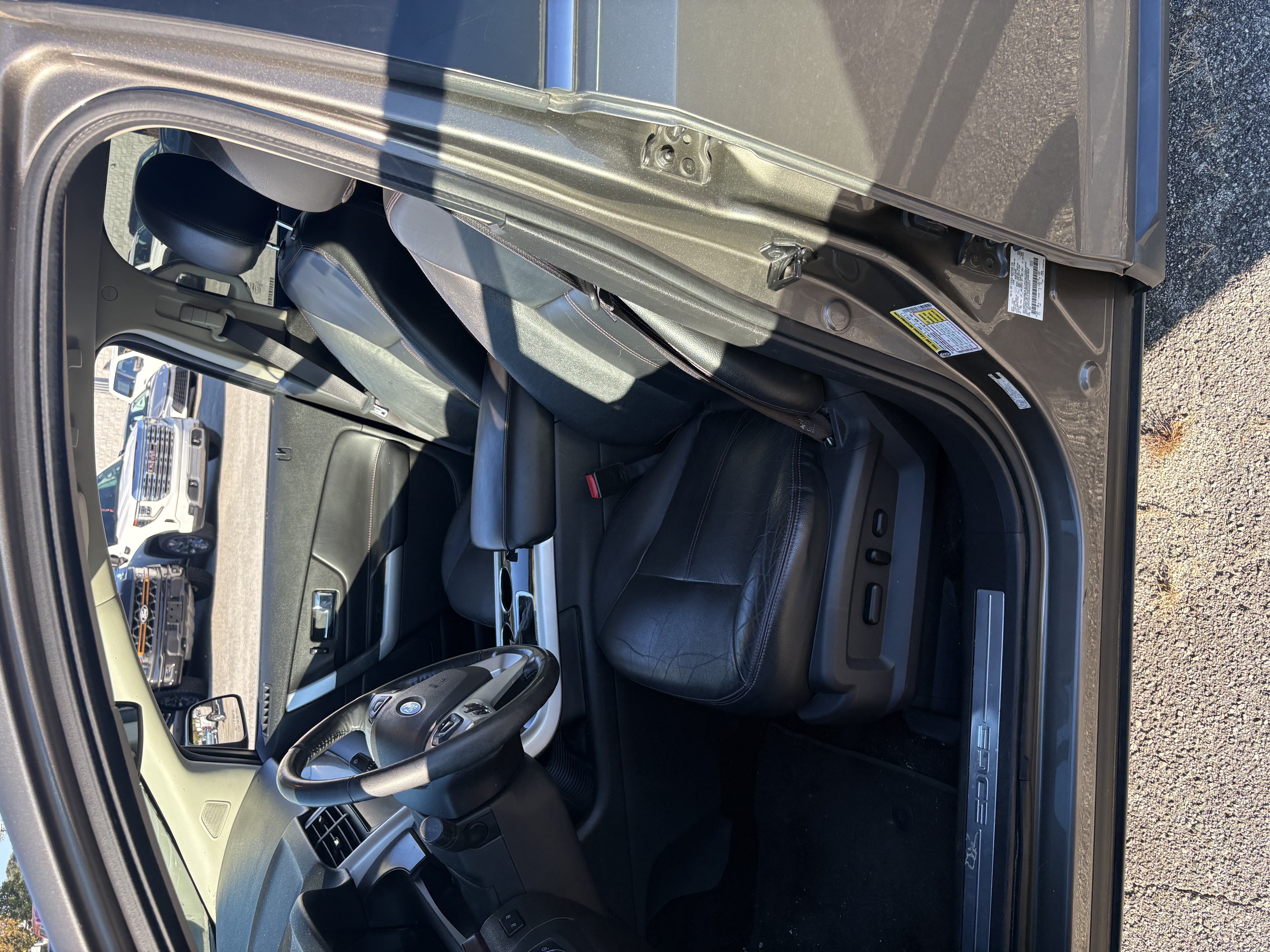 Used 2013 Ford Edge AWD Limited image 9