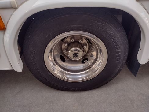 Used 2011 Ford E-450 and Econoline 450 image 75