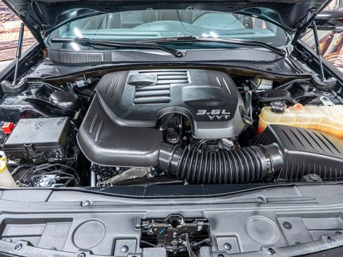 Used 2021 Chrysler 300 S image 23