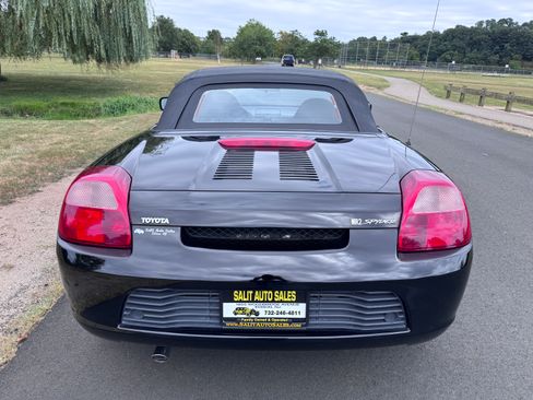 Used 2000 Toyota MR2 Spyder image 35