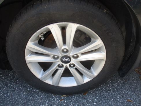 Used 2013 Hyundai Sonata GLS image 10