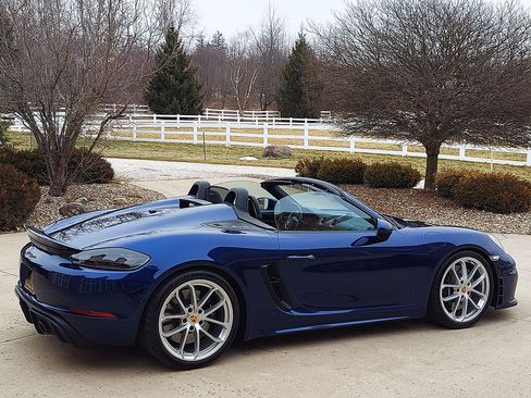 Used 2020 Porsche 718 Boxster Spyder image 23