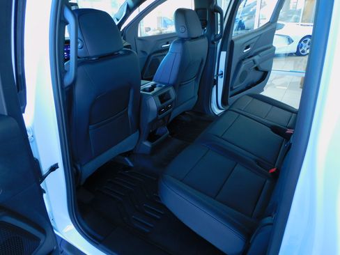 Used 2024 Chevrolet Silverado EV W/T image 21